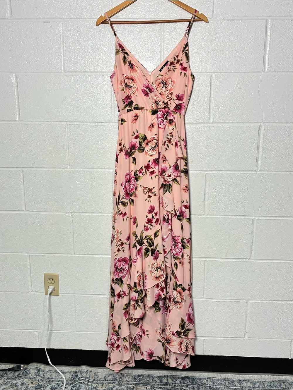 Lulus bodacious Bella blush pink floral maxi strappy dress